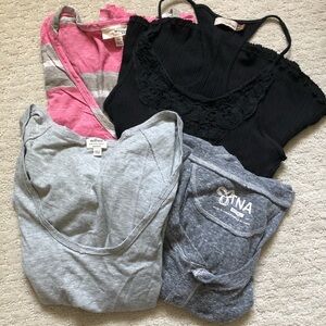 Aritzia 4-Piece Mystery Bundle - Tops